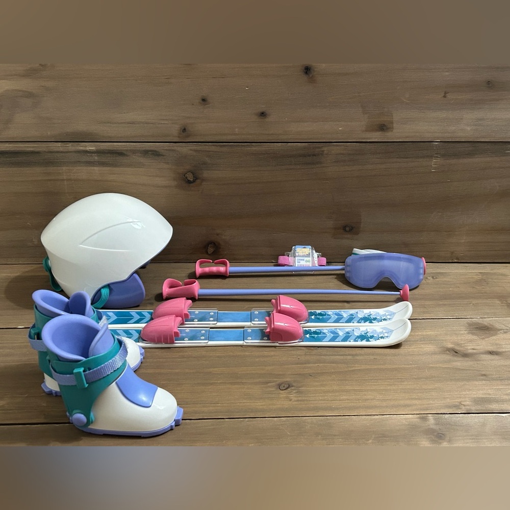 American Girl doll Corinne’s Ski Accessories